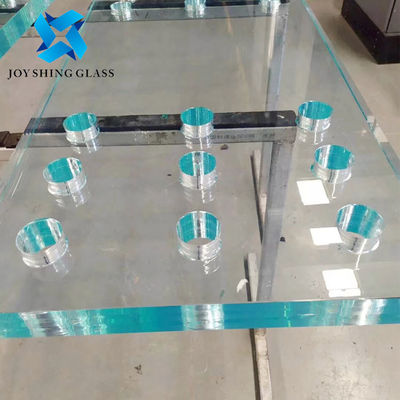 Yüzme havuzları için ultra açık kristal laminatlı cam